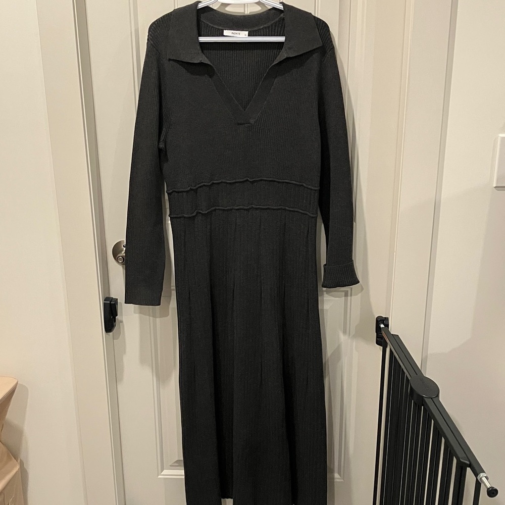 RICKI’S Sweater Dress Fit & Flare Long Sleeves V-neck  CHARCOAL GREY XL